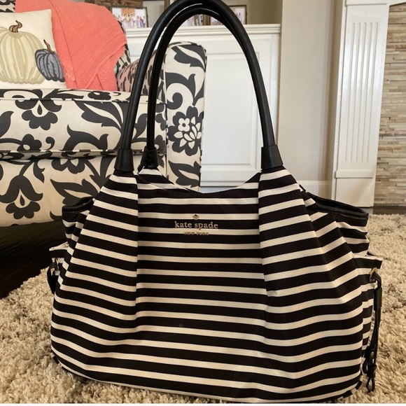 ‼️MAJOR SALE ‼️
 Kate Spade Extra Large Diaper Bag - Picture 3 of 5